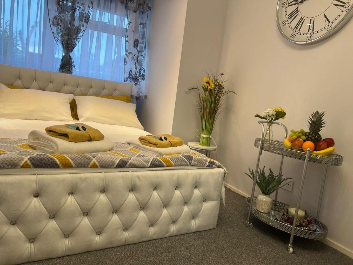Apartment Luxe Free Wifi, Free Parking, Free Netflix Friern Barnet Exteriör bild