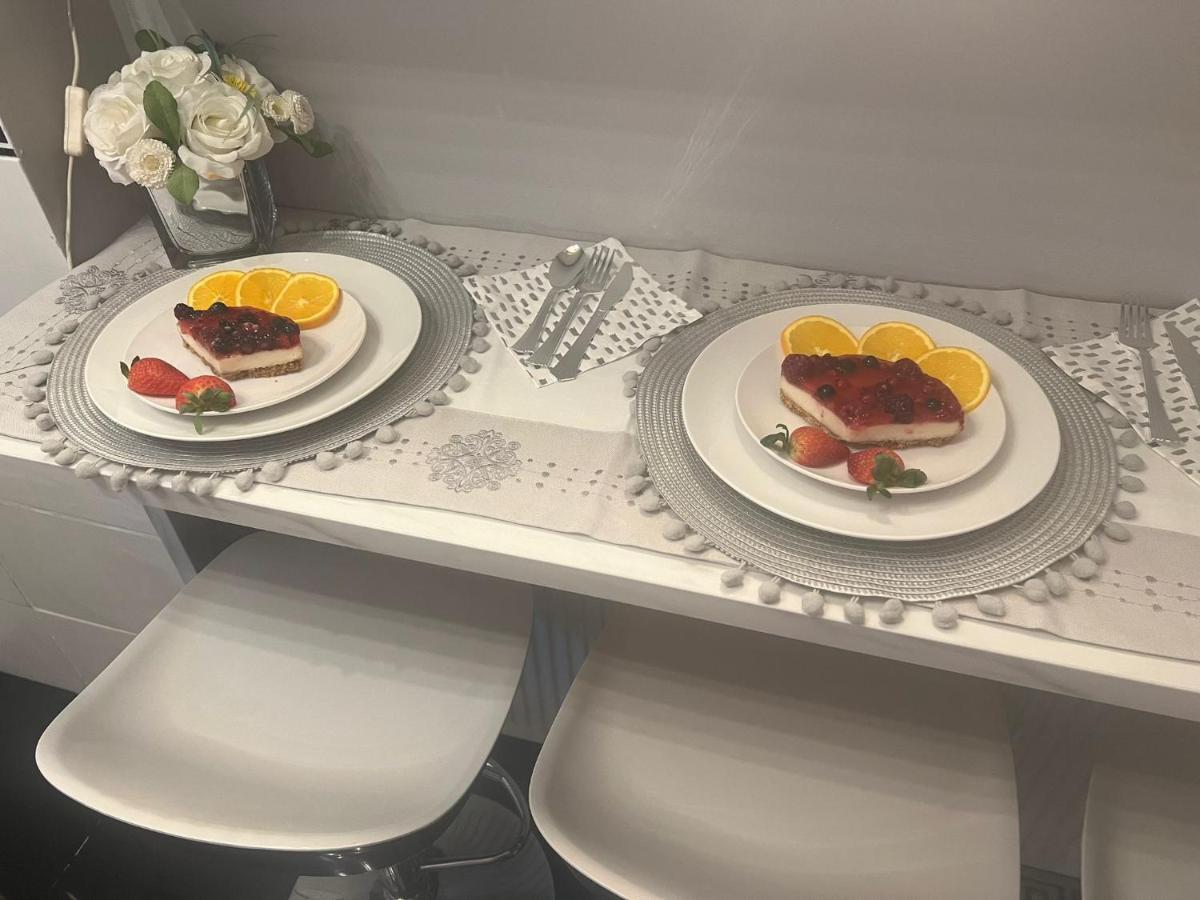 Apartment Luxe Free Wifi, Free Parking, Free Netflix Friern Barnet Exteriör bild