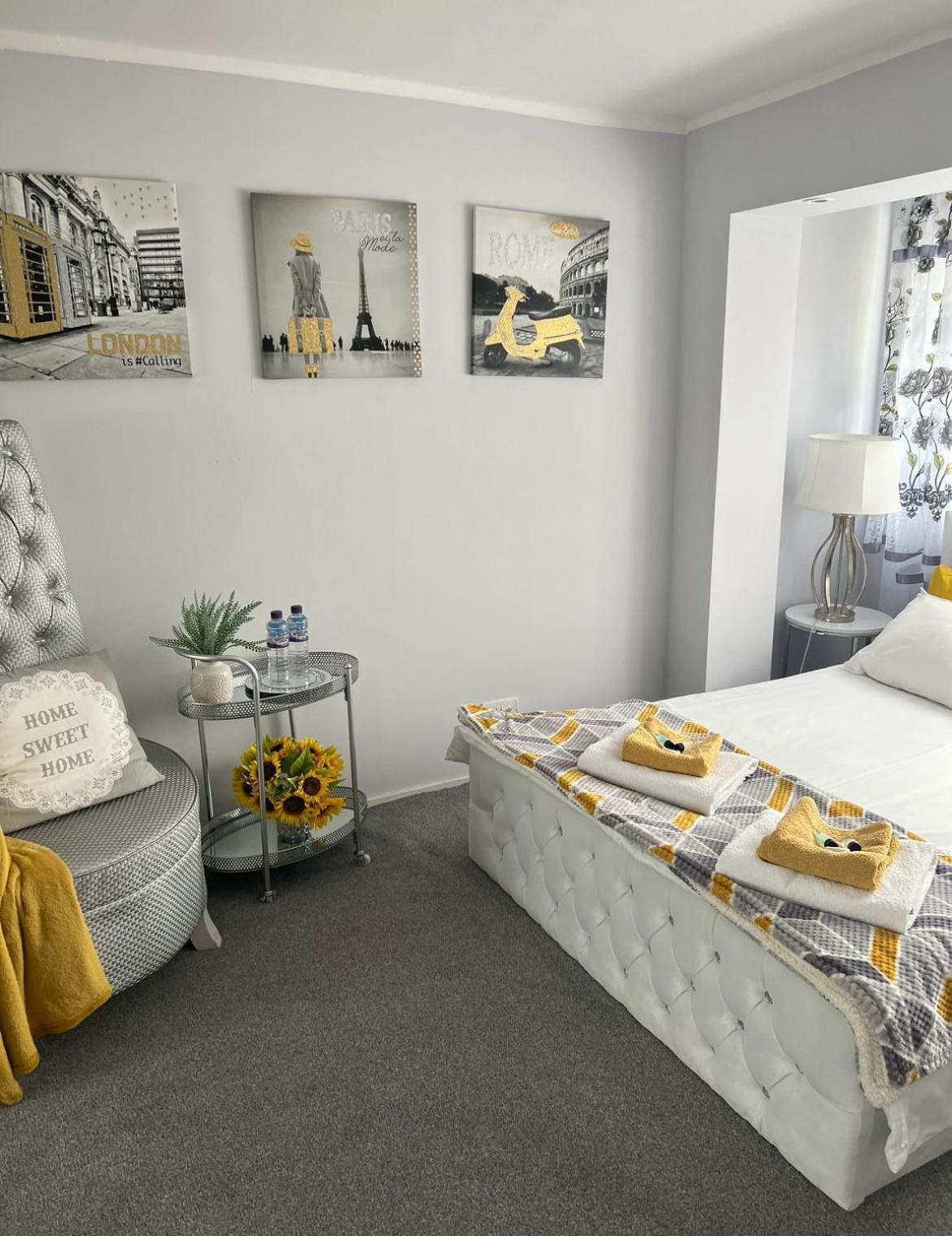 Apartment Luxe Free Wifi, Free Parking, Free Netflix Friern Barnet Exteriör bild
